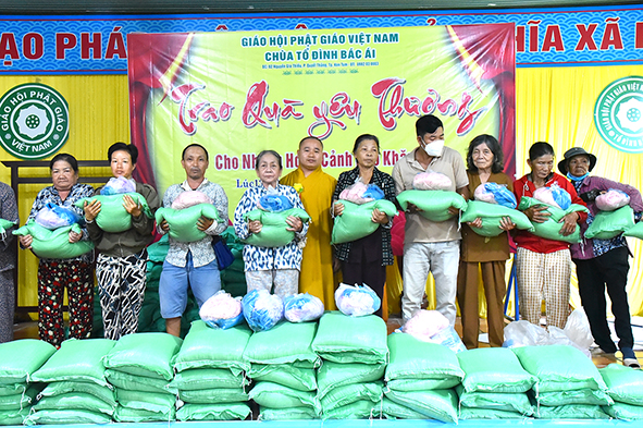BA-KTO: Chùa bác Ái “Ngôi nhà yêu thương”